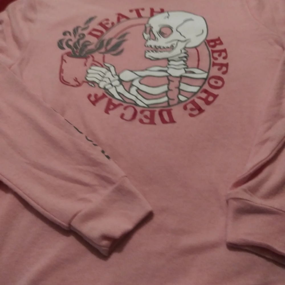 NEW SKULL HOODIE FIFTH SUN